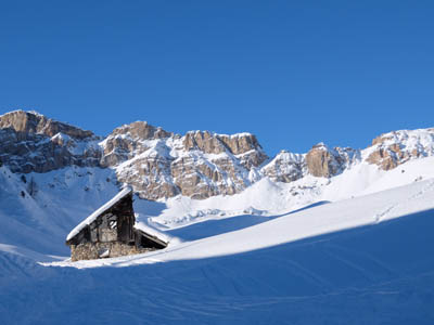 Rando raquette et nuit en cabane trappeur !!!